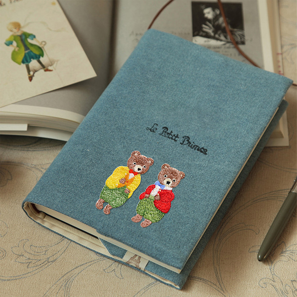 AHYONNIEX Bear Family Embroide - Streetwear Brand Stickers ulasan dan harga