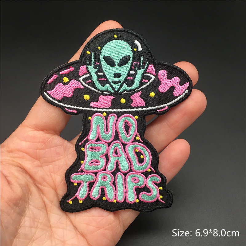 Cartoon Pink Flamingo Alien Pa - Streetwear Brand Stickers ulasan dan harga