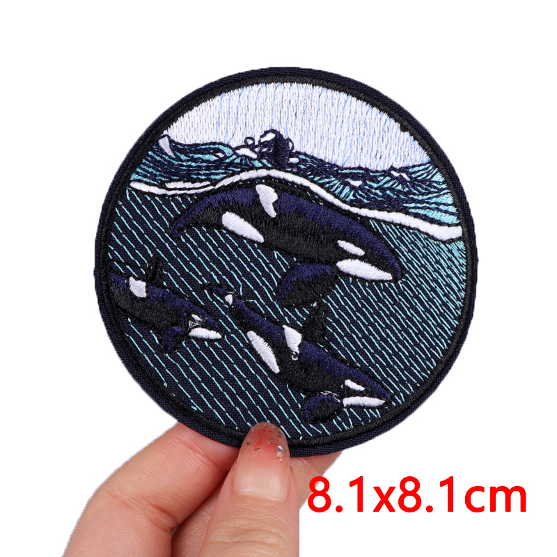 Wave/Dolphin Shark Patch Outdo - Streetwear Brand Stickers ulasan dan harga