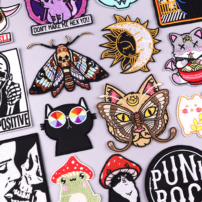 Punk Patch Tiger/Butterfly Emb - Streetwear Brand Stickers ulasan dan harga