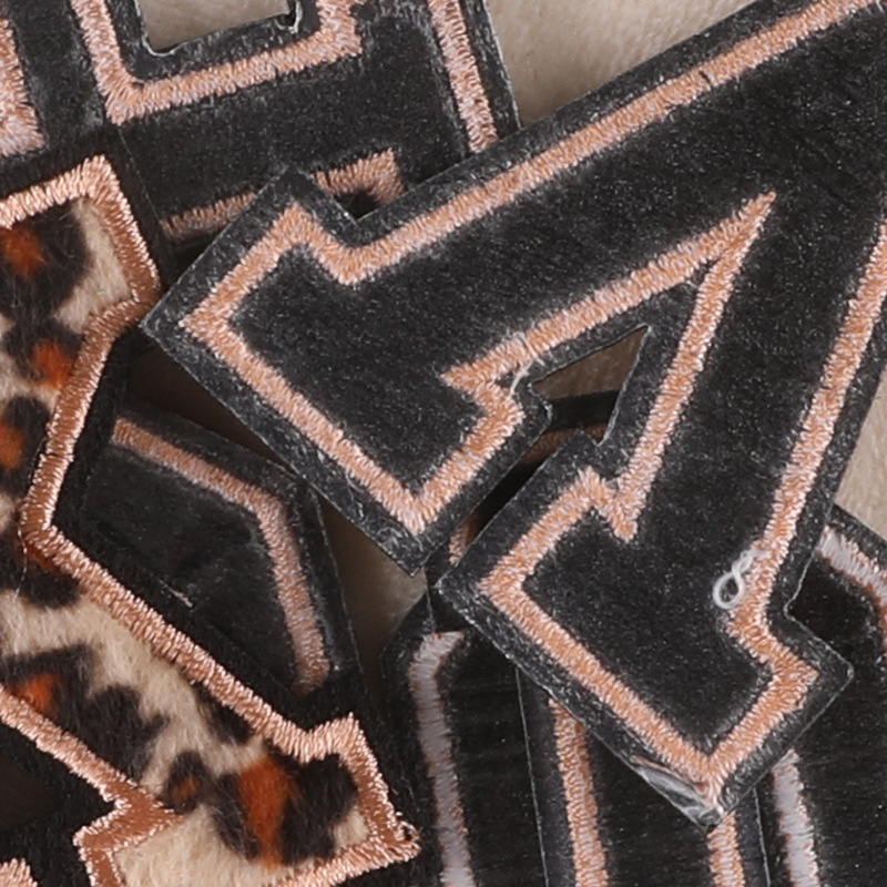 Carnival Leopard Print Letters - Streetwear Brand Stickers ulasan dan harga
